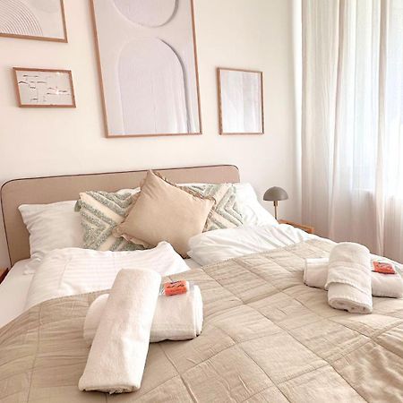 Cozy Apartment In Quiet Location, Fast Train Station 100M Away, Contactless Check-In Vienna Luaran gambar