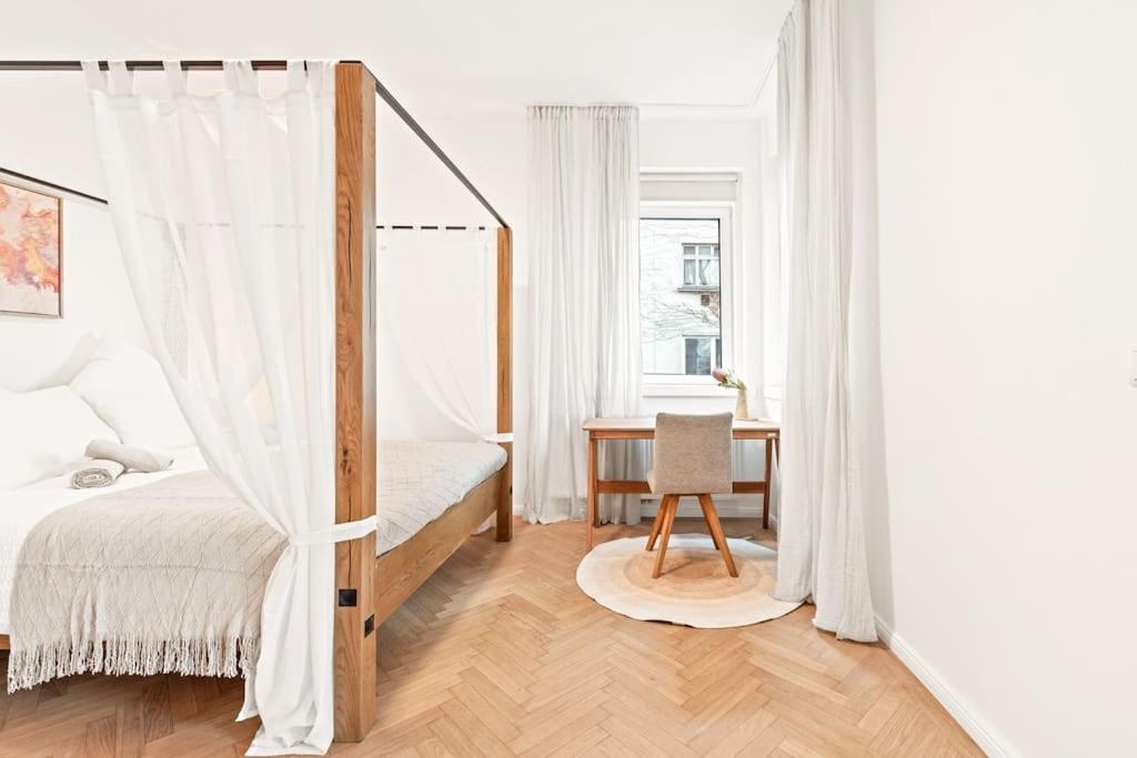 Cozy Apartment In Quiet Location, Fast Train Station 100M Away, Contactless Check-In Vienna Luaran gambar